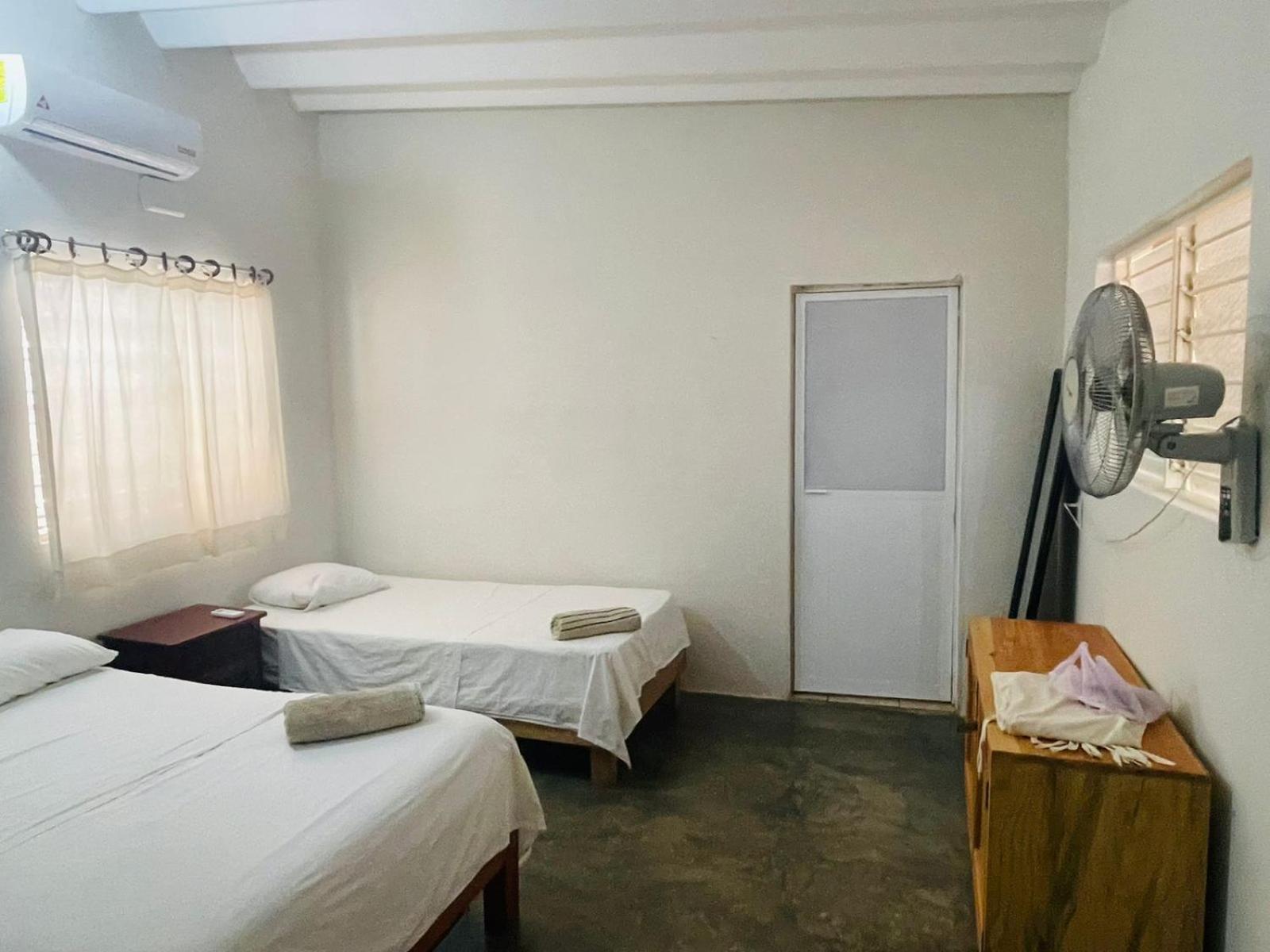 Casa Sixta A 7Min Del Aeropuerto Internacional Pmx Y 2 Cuadras Terminal Autob Ado Ξενοδοχείο Puerto Escondido  Εξωτερικό φωτογραφία
